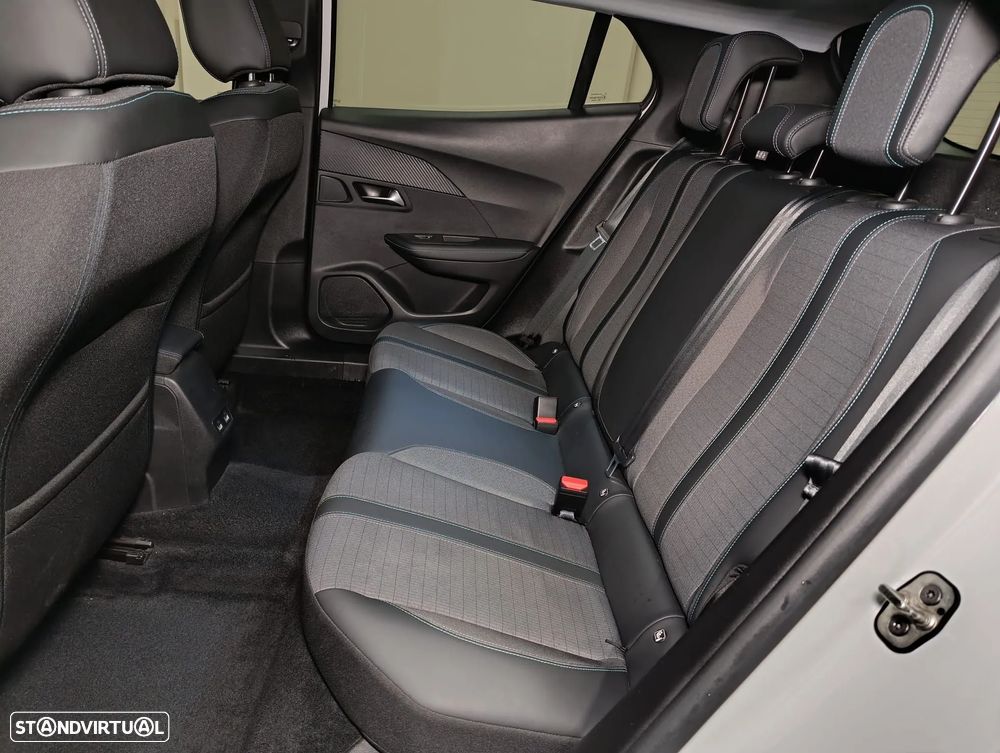 Peugeot 2008 1.5 BlueHDi Allure - 12