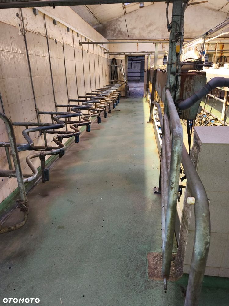 Inny Zdemontowana hala udojowa - 13