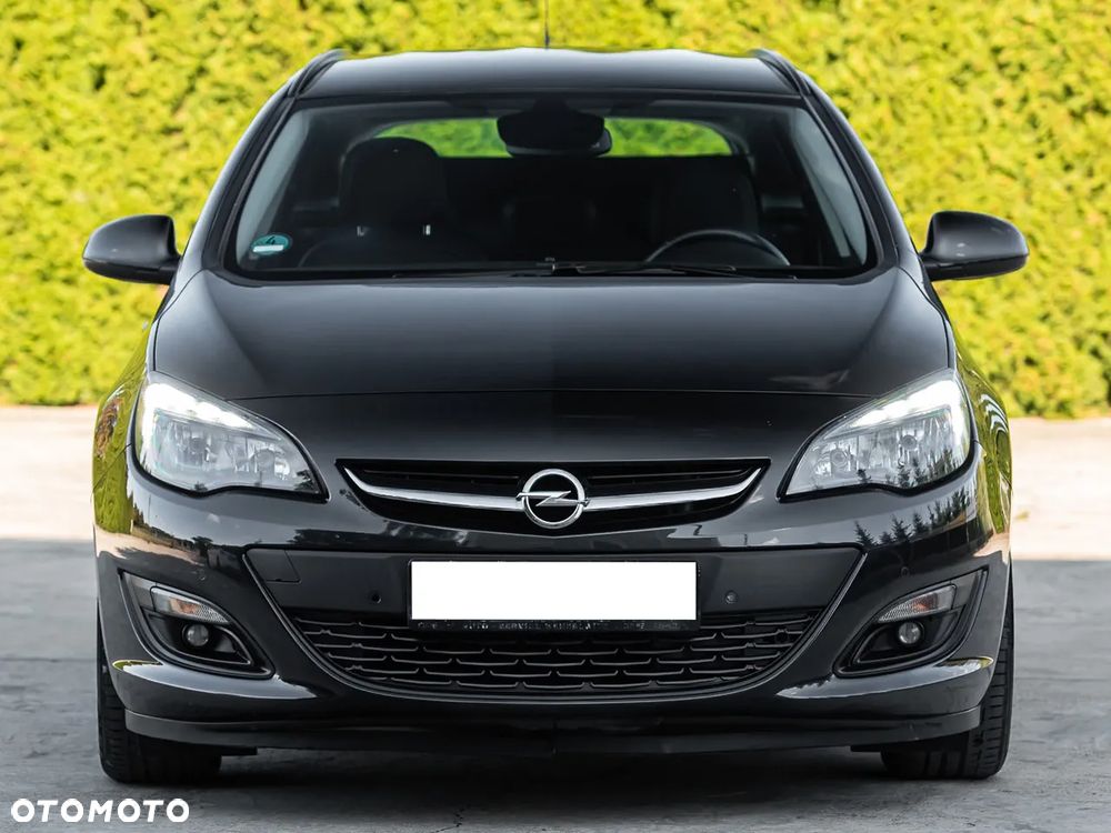 Opel Astra 1.4 Turbo Style - 4