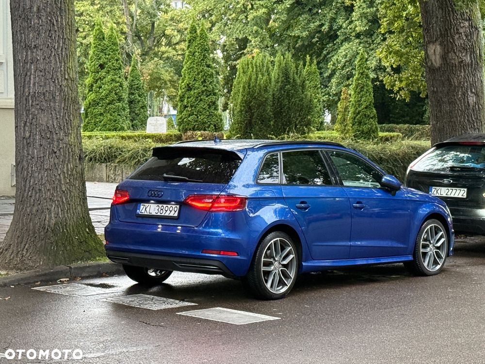 Audi A3 Sportback 1.4 TFSI e-tron S line Sportpaket - 21