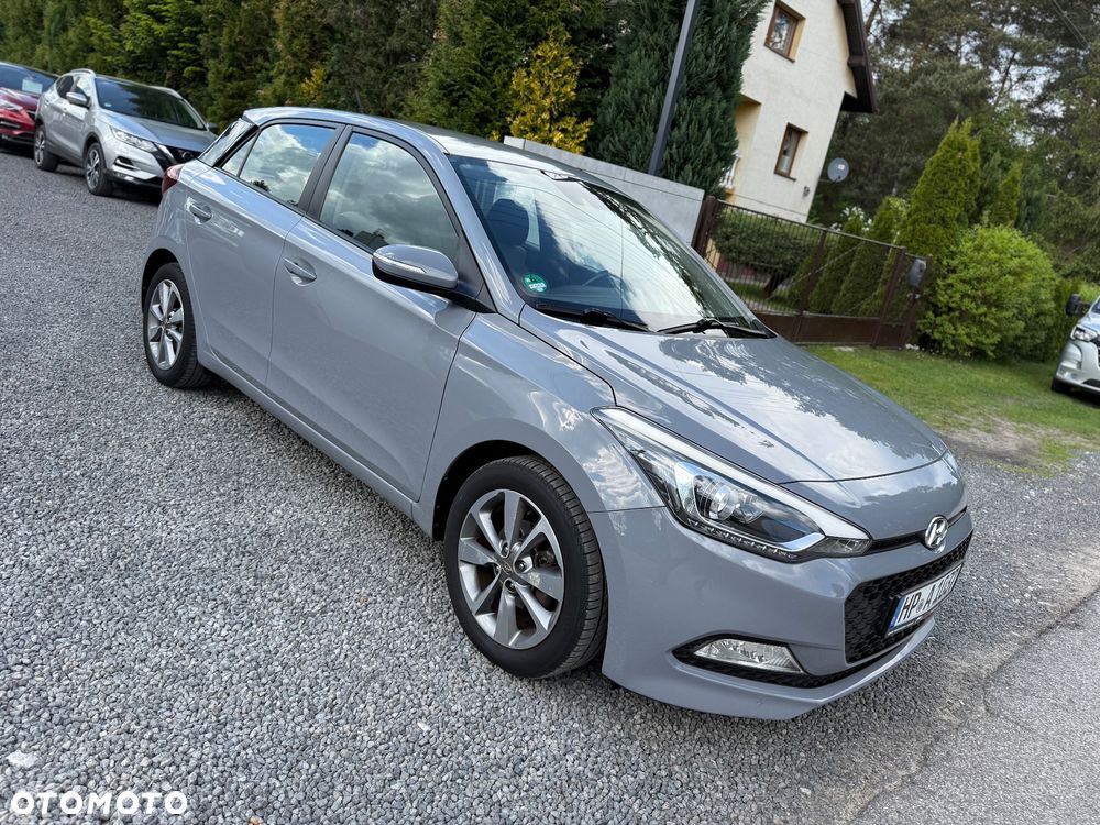 Hyundai i20 1.2 Trend - 4