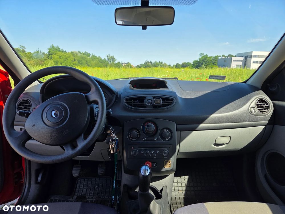 Renault Clio 1.2 16V Dynamique - 15