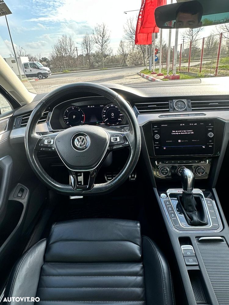 Volkswagen Passat 2.0 TDI DSG Highline - 10