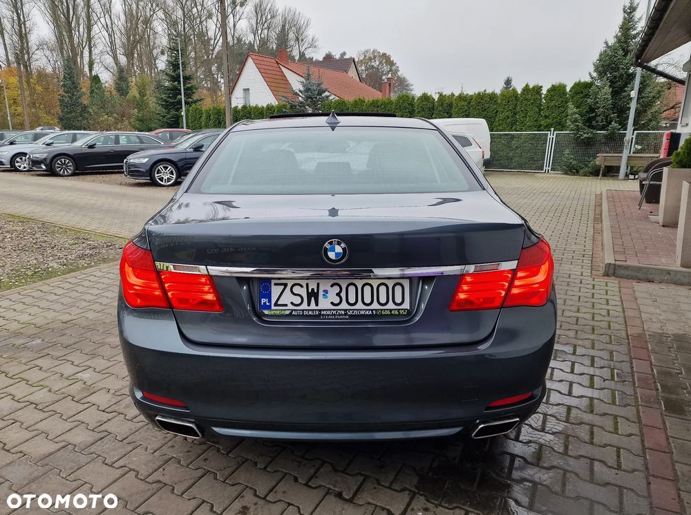 BMW Seria 7 740d - 10