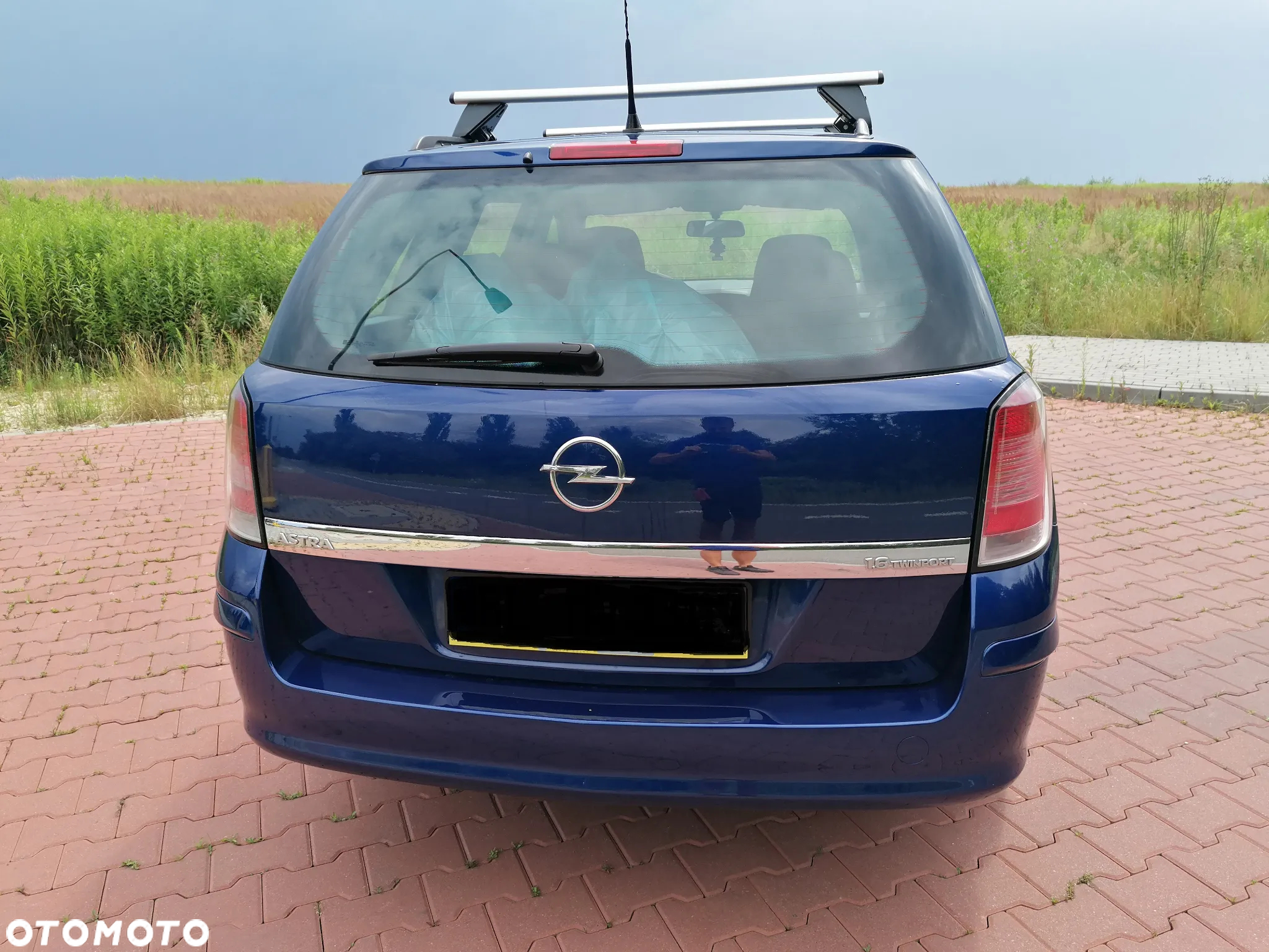 Opel Astra 1.6 - 12