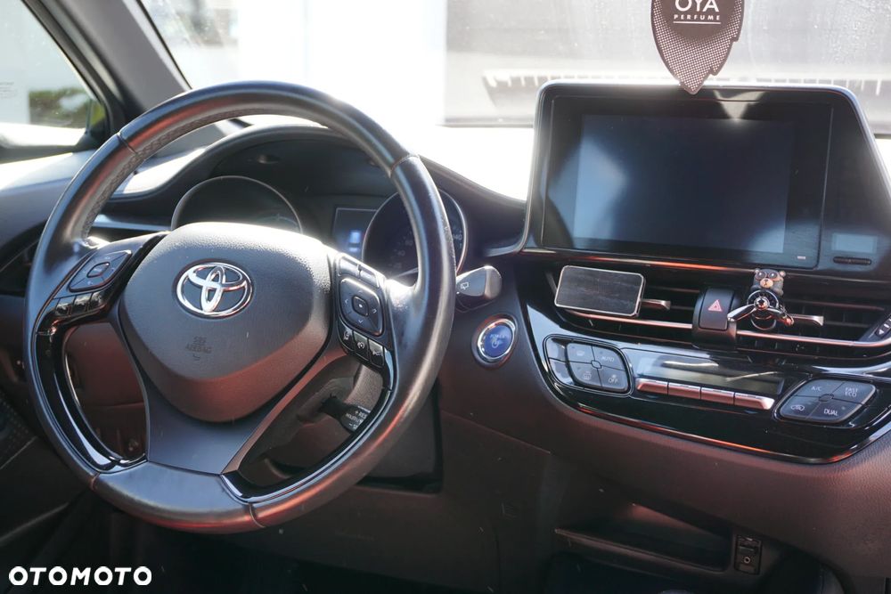 Toyota C-HR 1.8 Hybrid Comfort - 18