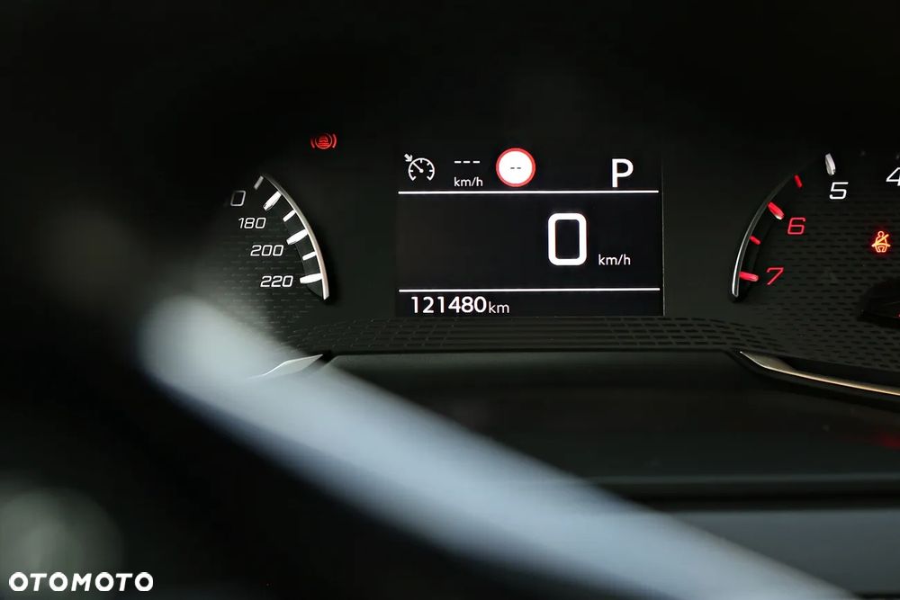 Peugeot 2008 - 26