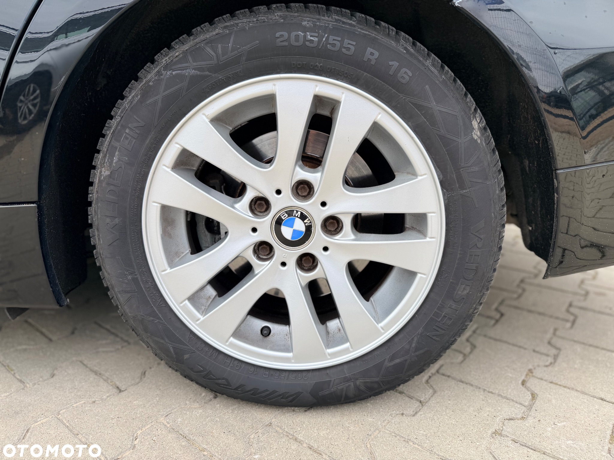 BMW Seria 3 325i - 36