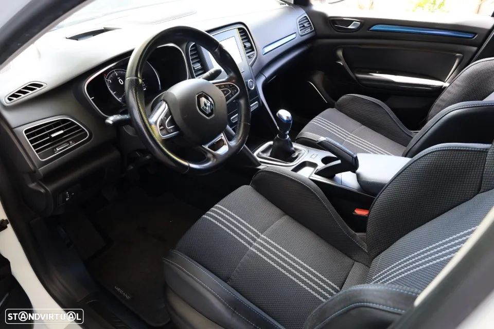 Renault Mégane 1.5 Blue dCi GT Line - 42