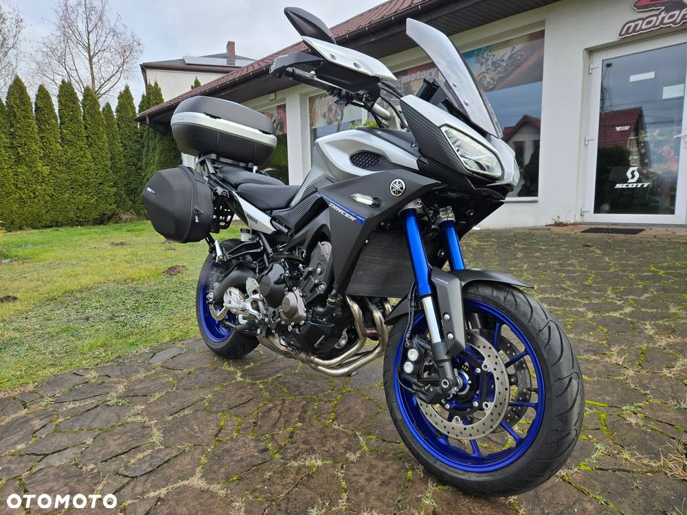 Yamaha MT - 2