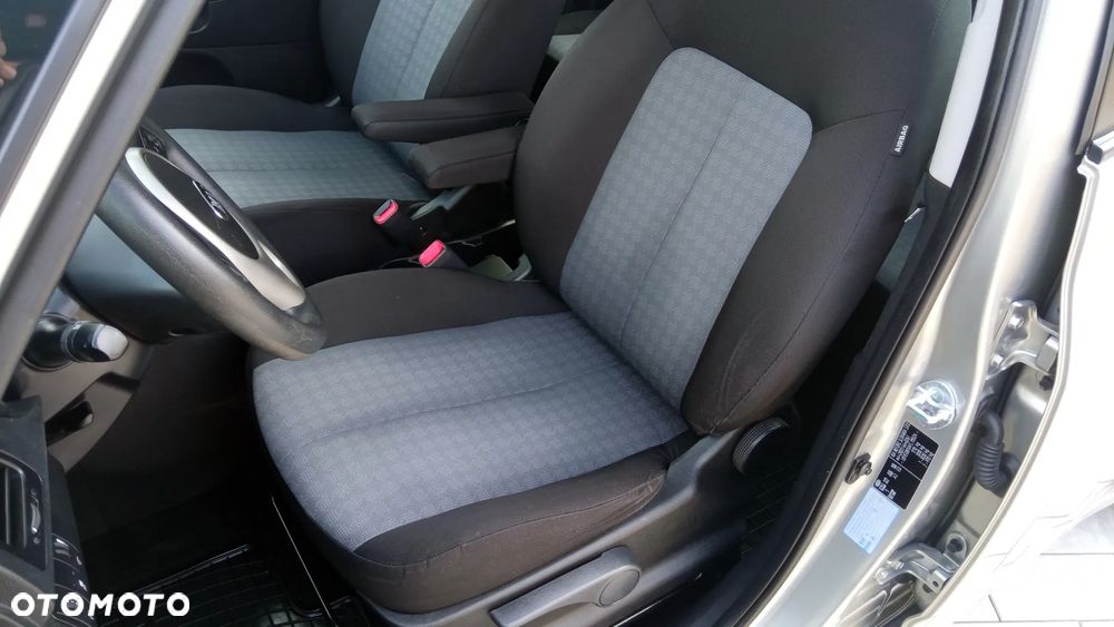 Kia Venga 1.4 M - 15