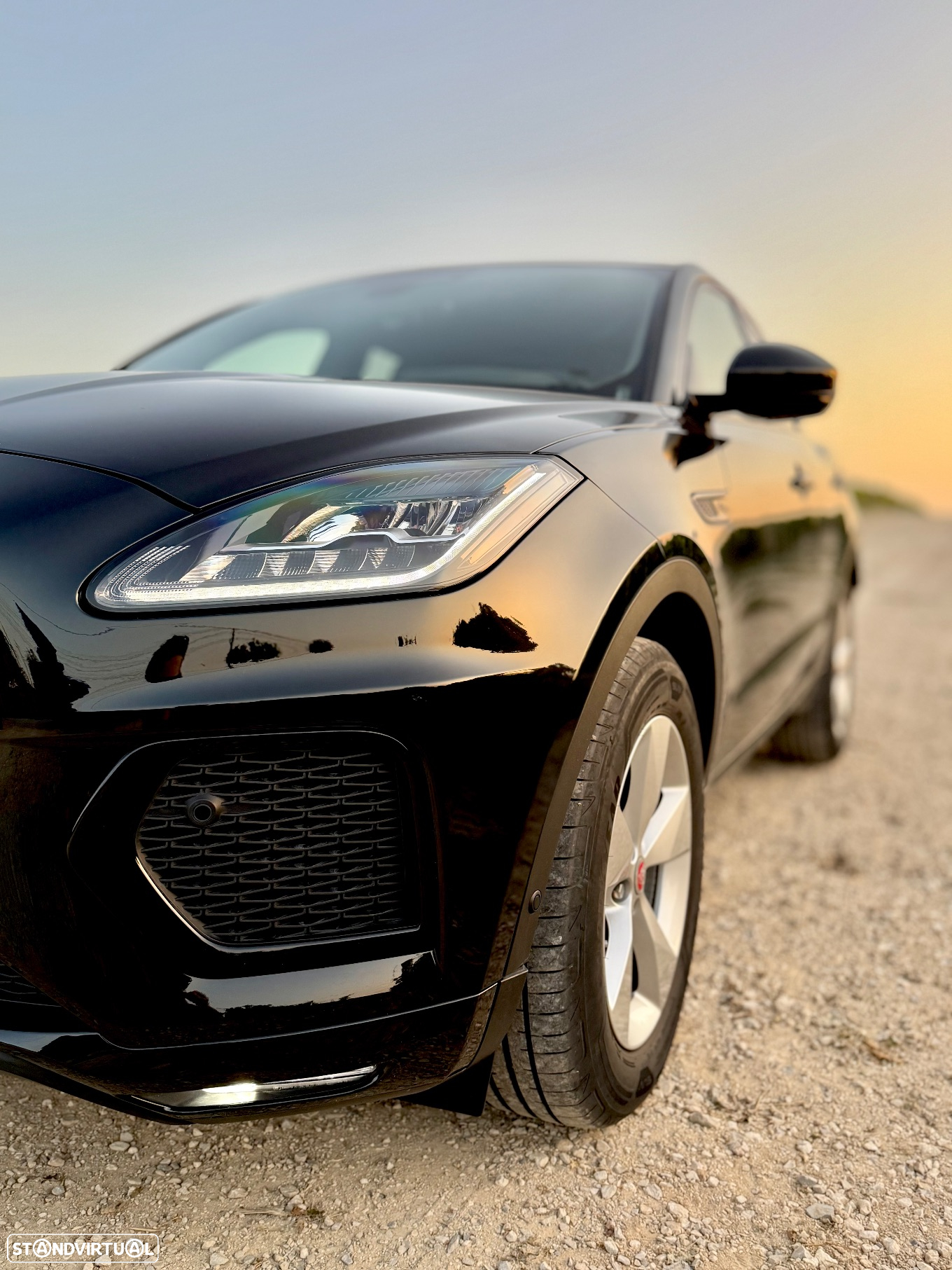 Jaguar E-Pace 1.5 P160 R-Dynamic Aut. - 19
