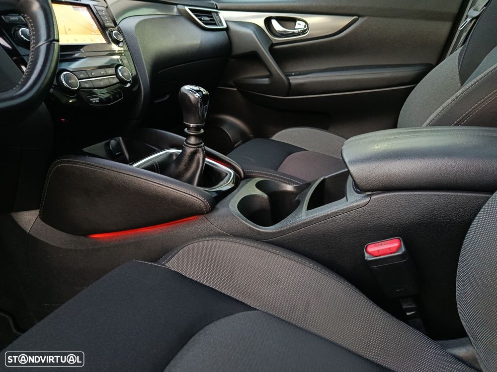 Nissan Qashqai 1.5 dCi Tekna Premium - 31