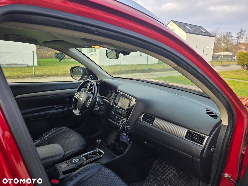 Mitsubishi Outlander - 5