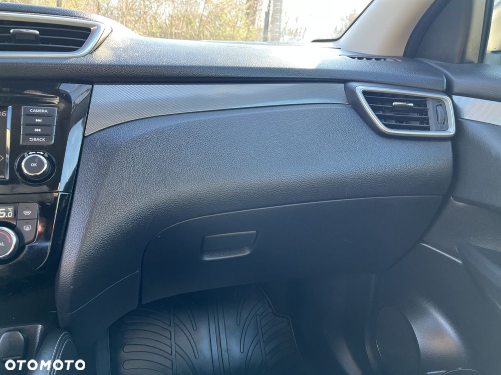 Nissan Qashqai - 17
