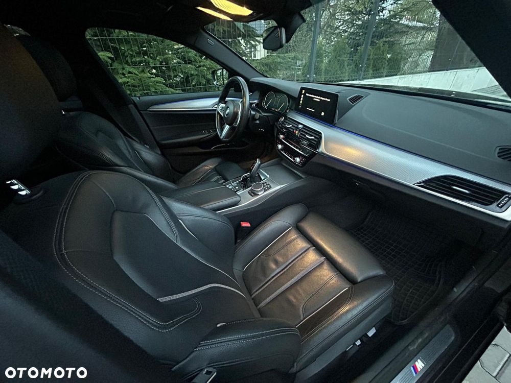 BMW Seria 5 530d xDrive Sport Line sport - 6
