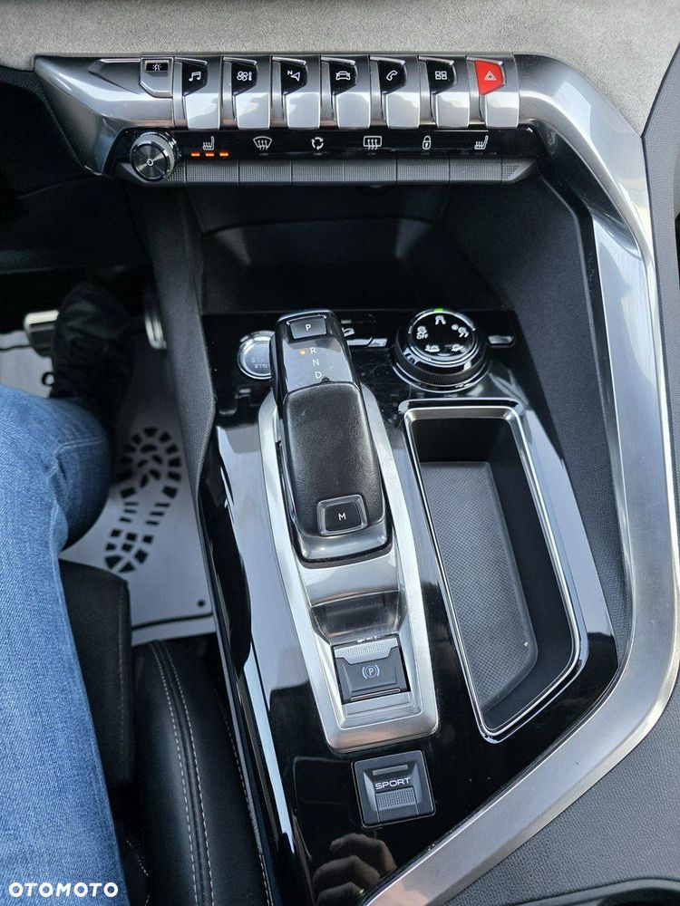 Peugeot 3008 2.0 BlueHDi GT S&S EAT8 - 8