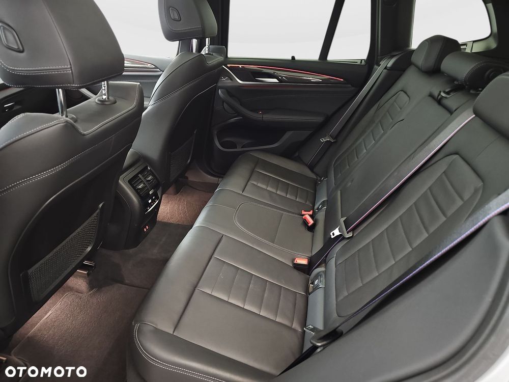 BMW X3 xDrive30d mHEV - 11
