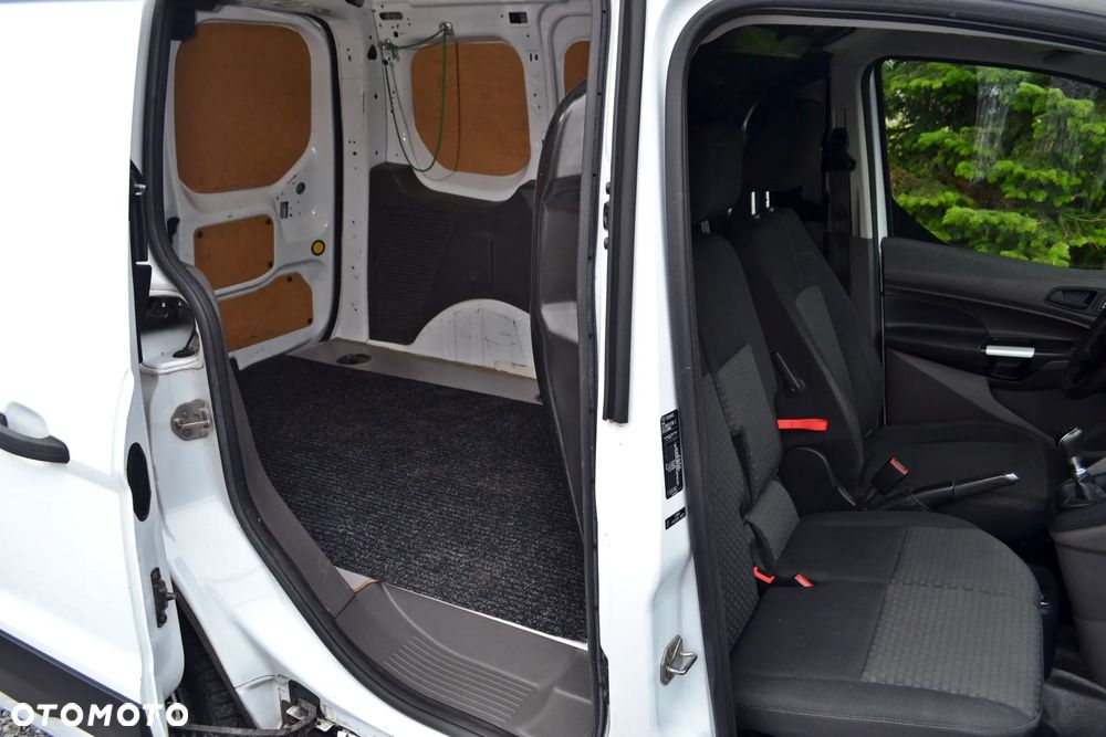 Ford TRANSIT CONNECT - 23