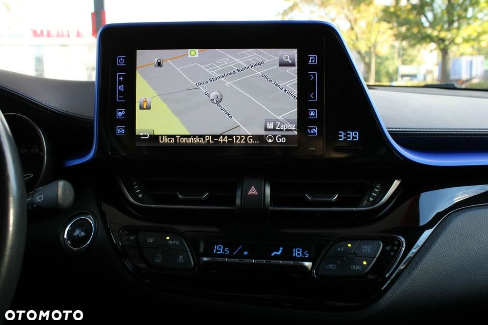 Toyota C-HR 1.2 T Premium - 10