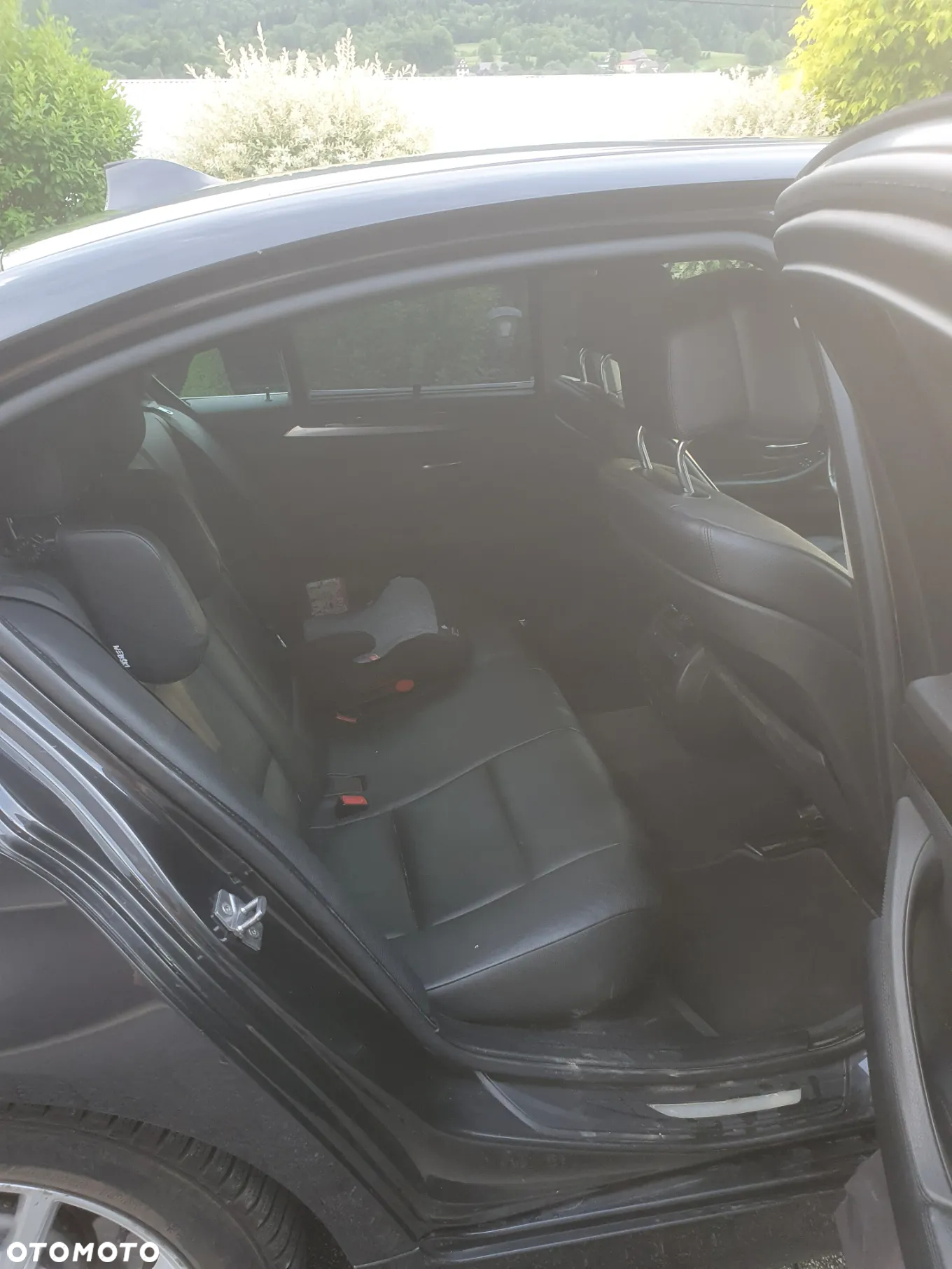 BMW Seria 5 535i xDrive - 11