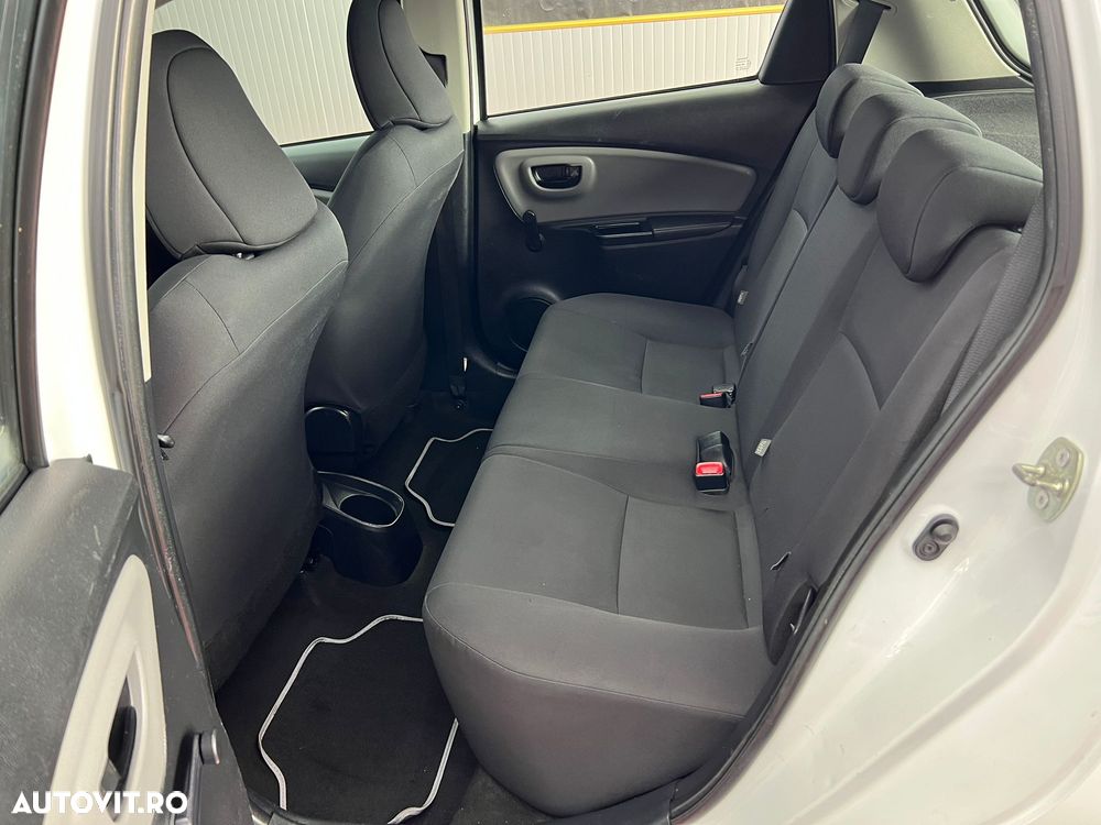 Toyota Yaris 1.0 VVT-i - 14