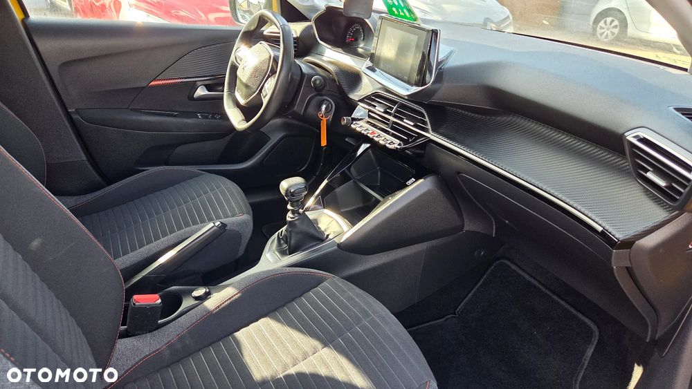 Peugeot 208 PureTech 100 Active - 24