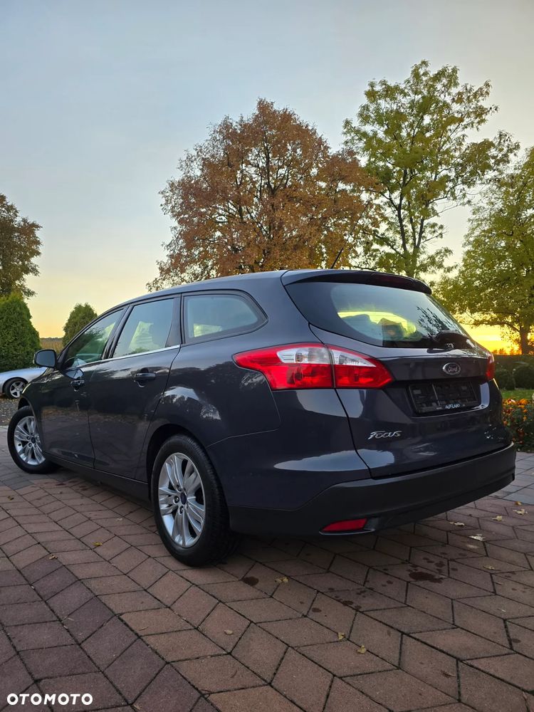 Ford Focus 1.6 FF Ambiente - 4