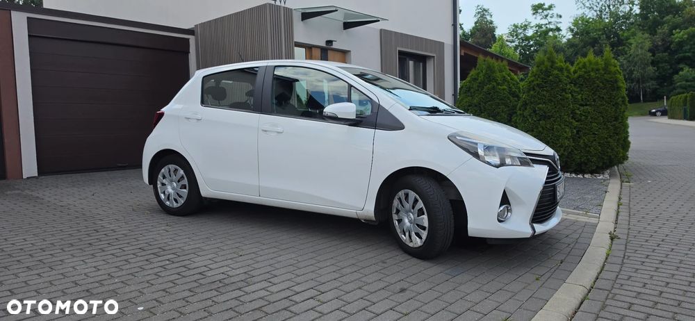 Toyota Yaris 1.33 Active EU6 - 3