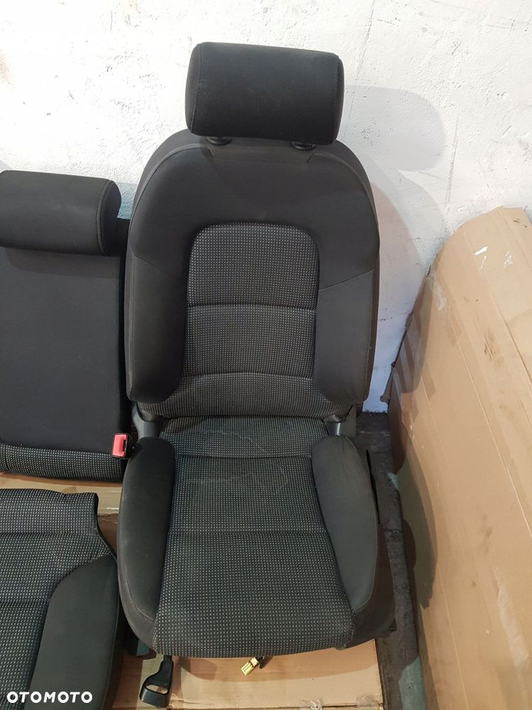 fotele kanapa komplet audi a3 8p sportback 5d - 2