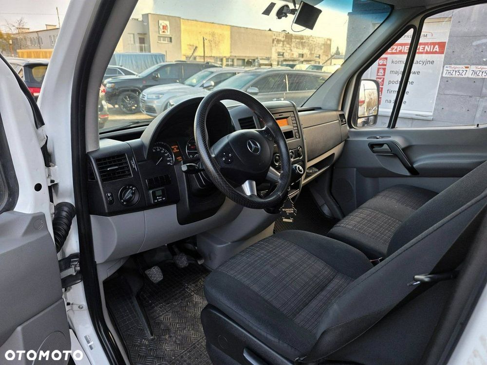 Mercedes-Benz Sprinter - 7