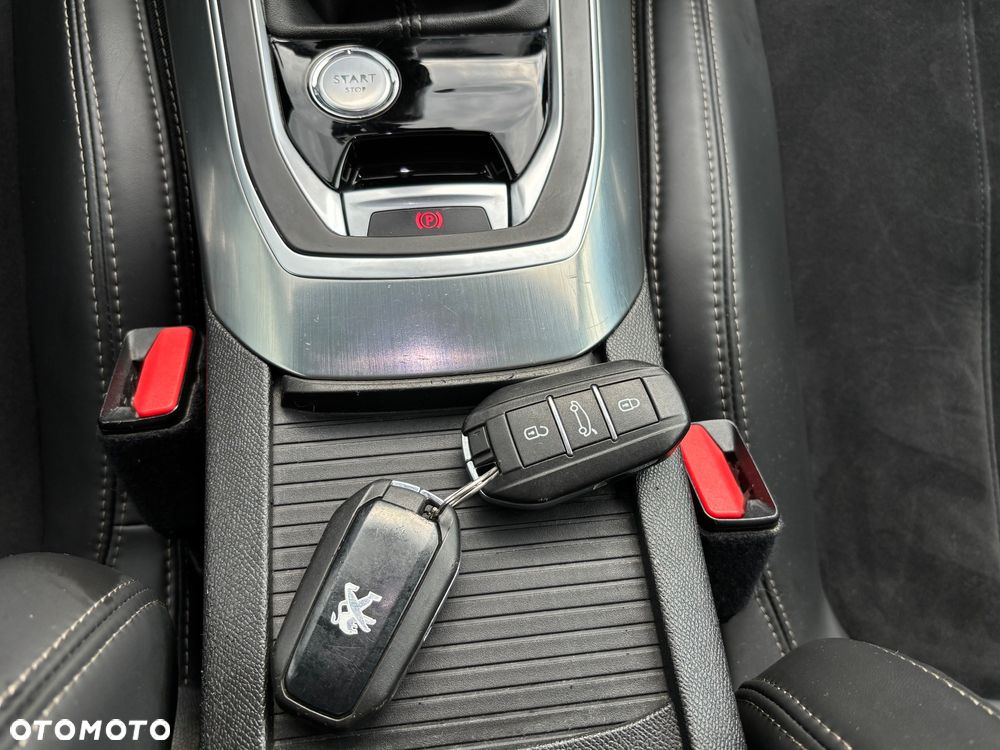 Peugeot 308 BlueHDi FAP 150 Stop&Start GT-Line Edition - 30