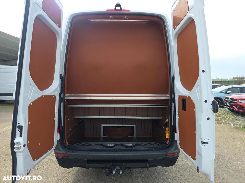 Mercedes-Benz Sprinter 517 - 9