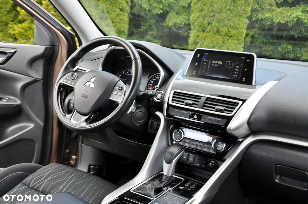 Mitsubishi Eclipse Cross - 25