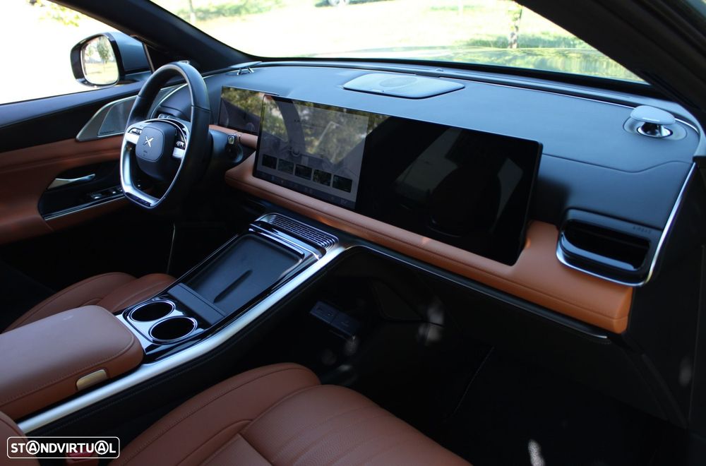 Xpeng G9 AWD Performance - 32