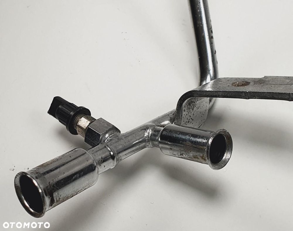 LISTWA WTRYSKOWA JAGUAR S-TYPE 3.0 XR8E-9F792-AE - 4