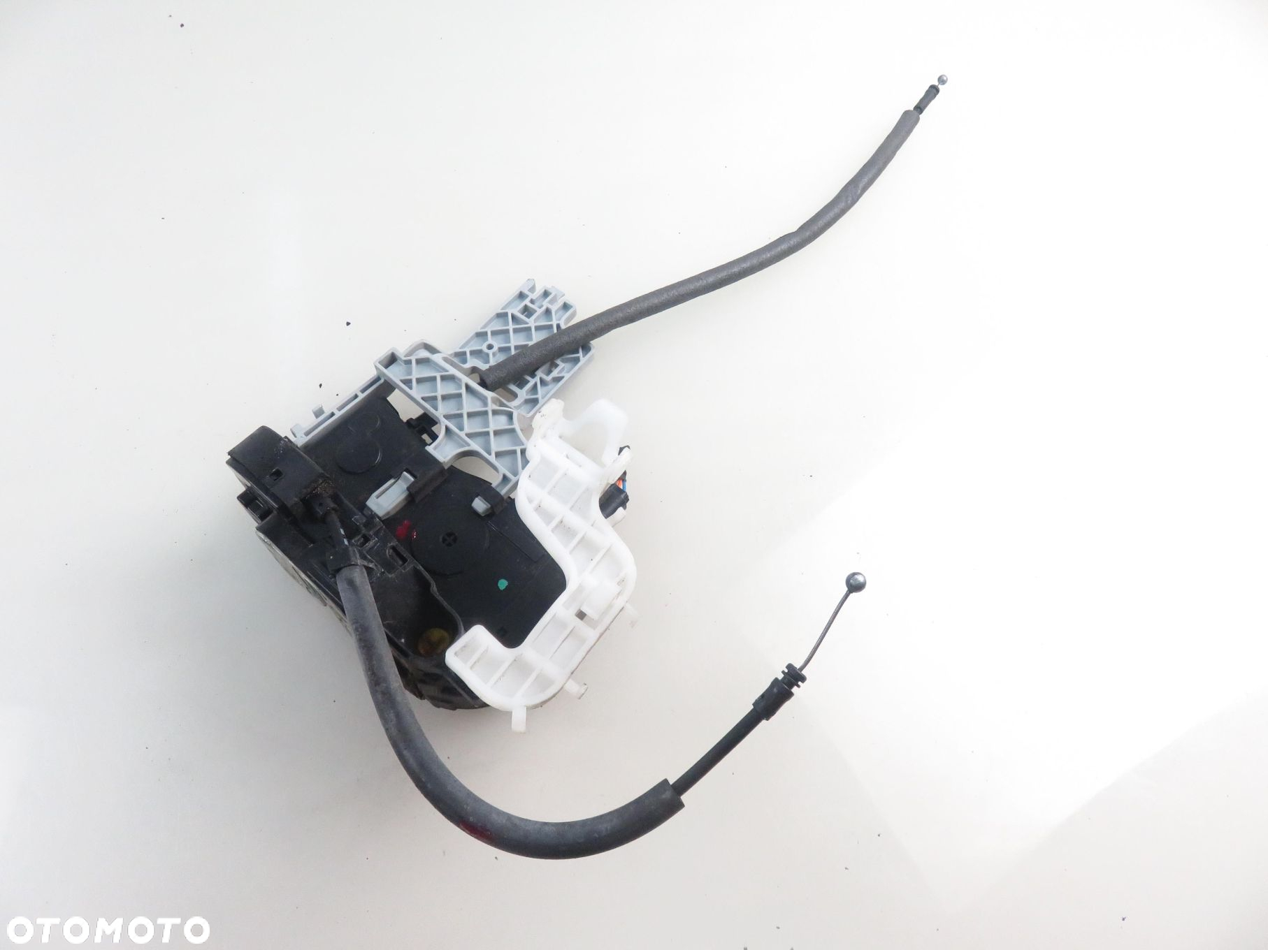 ZAMEK LEWY PRZEDNI KIA SPORTAGE III (SL) 813103U000 - 3