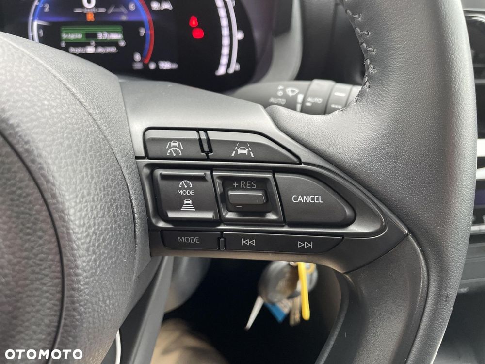 Toyota Yaris Cross Hybrid 1.5 Comfort - 21