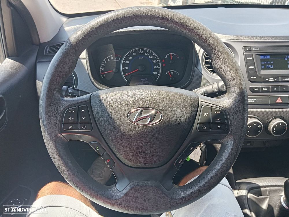 Hyundai i10 1.0 Urban - 8