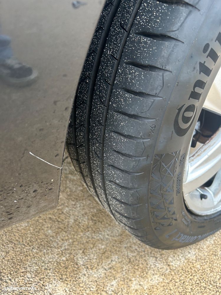 Renault Espace 2.0 dCi Initiale 7L - 33