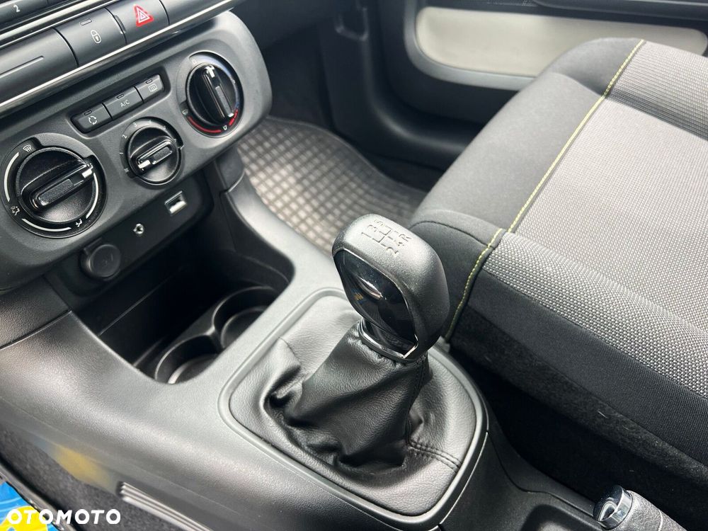 Citroën C3 1.2 PureTech Feel - 19