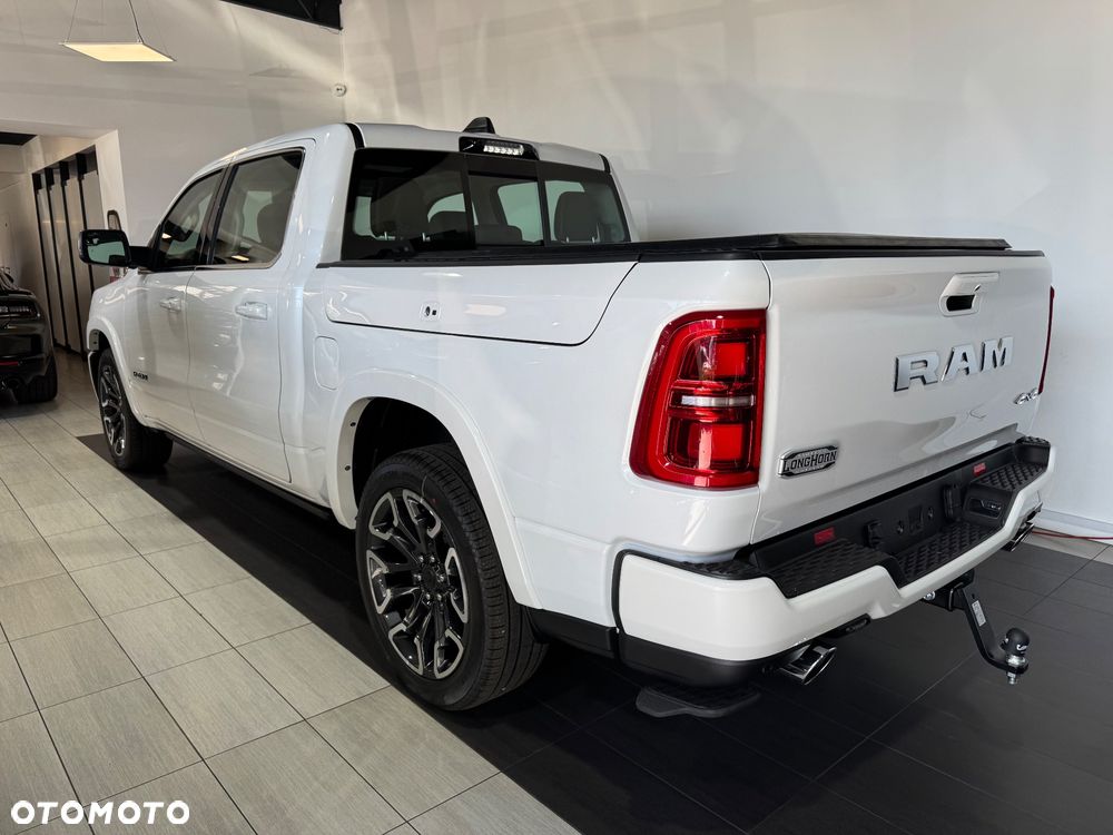 RAM 1500 - 41