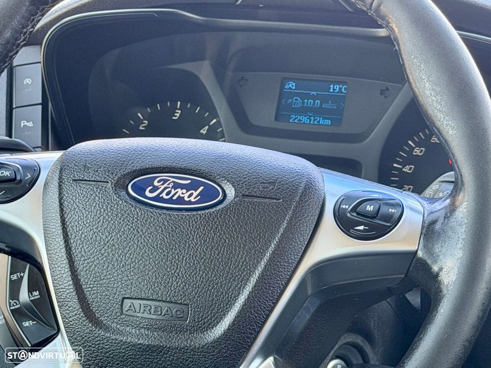 Ford Transit - 8