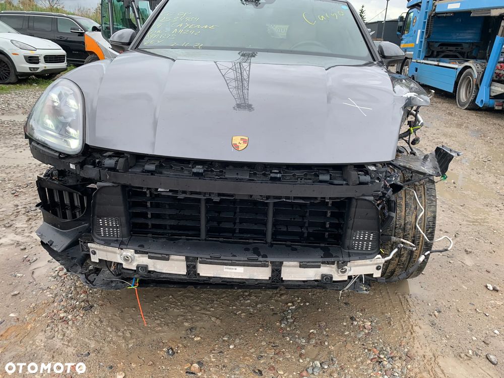 Porsche Cayenne Tiptronic S - 10