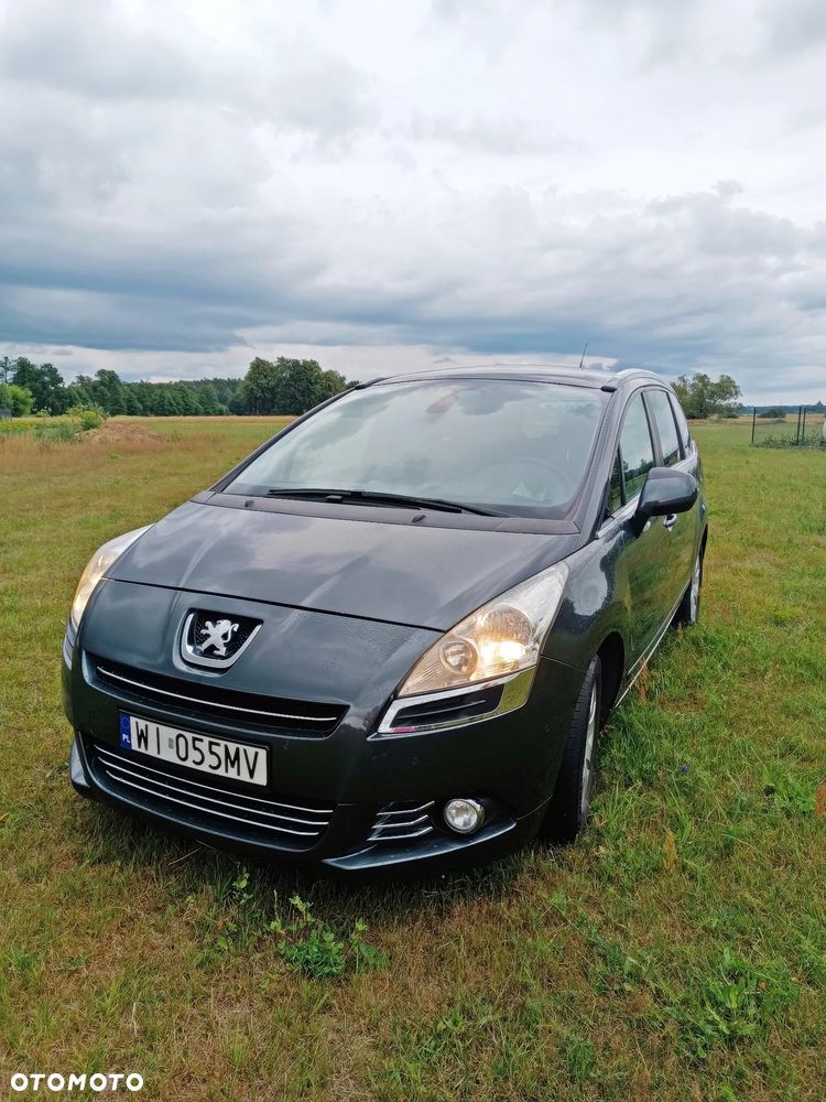 Peugeot 5008 120 VTi Premium - 1