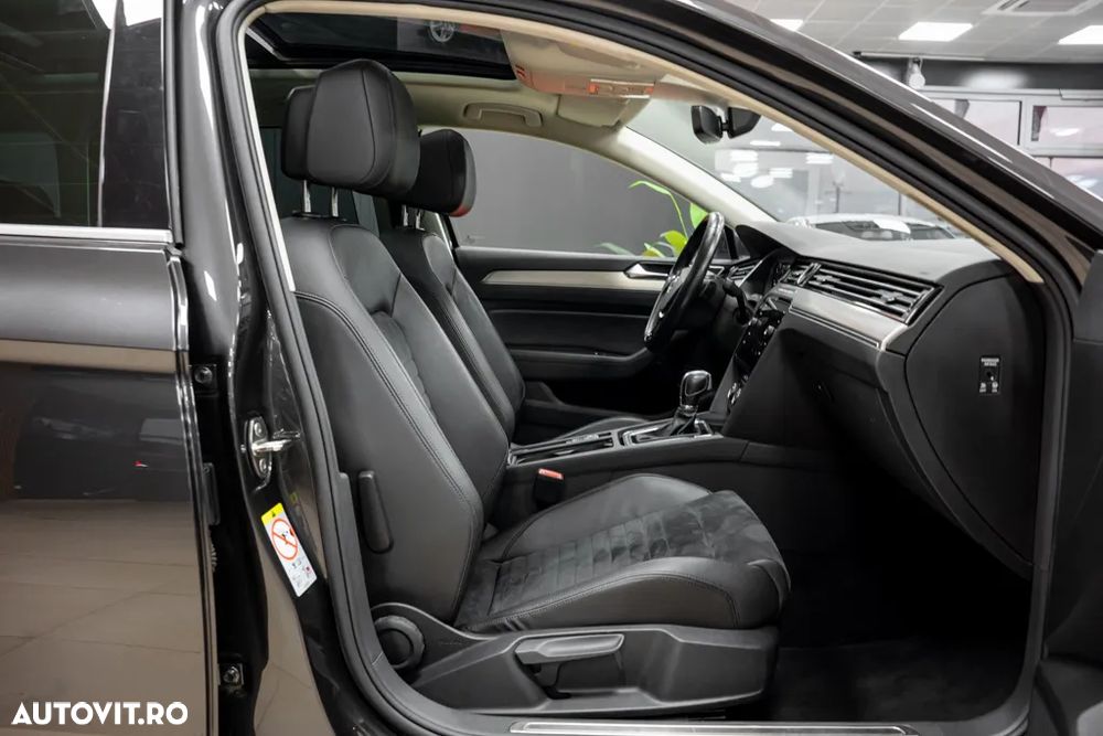 Volkswagen Passat Variant 2.0 TDI DSG R Executive - 28