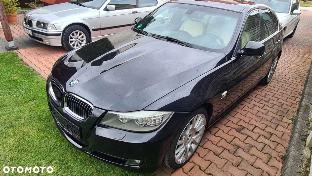 BMW Seria 3 330i xDrive - 3