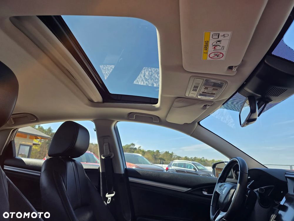 Honda Civic 1.5 i-VTEC Turbo CVT Executive - 29