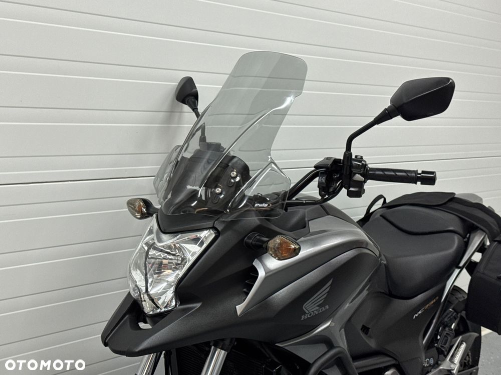 Honda NC - 25