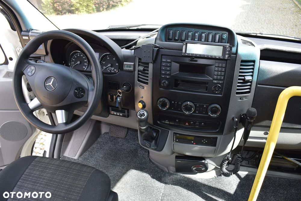 Mercedes-Benz SPRINTER 516/AUTOMAT/KLIMATYZACJA/WINDA/20 miejsc - 16
